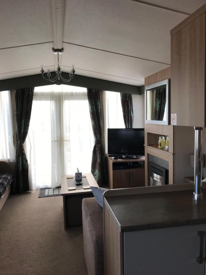 Bobby'S Bolthole Apartment เฮย์แชม ภายนอก รูปภาพ